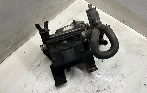 BMW 3 E46 Electric auxiliary coolant/water pump 64126918806