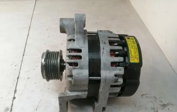 Hyundai i20 (GB IB) Generator/alternator 3730004950 8400383