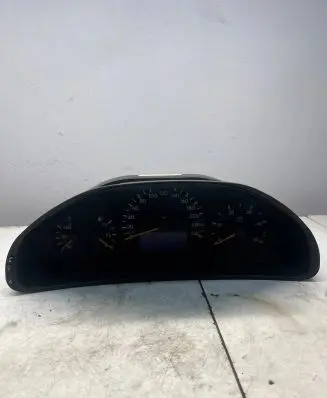 Mercedes-Benz E W210 Speedometer (instrument cluster) A2105405048 110008915005