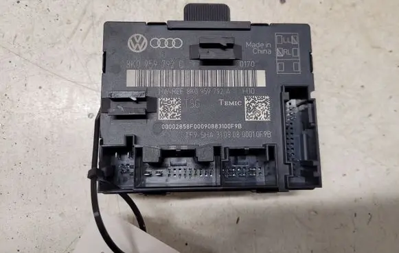 Audi A4 S4 B8 8K Door control unit/module 8K0959792C