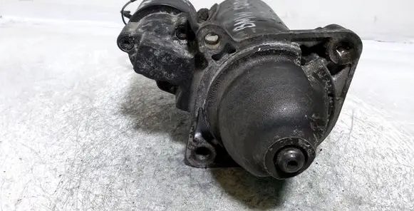 BMW 5 E39 Starter motor