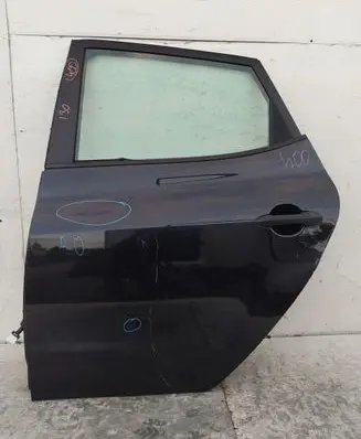 KIA Venga Rear door