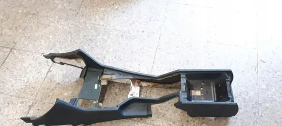 BMW 5 E39 Center console 8159687