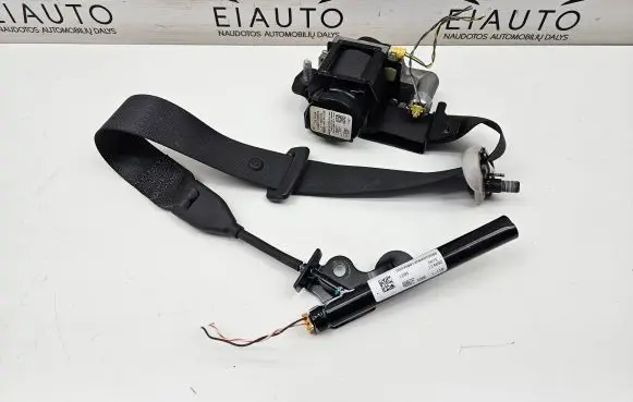 Ford Fusion II Front seatbelt DG9354612D64 1022870N97