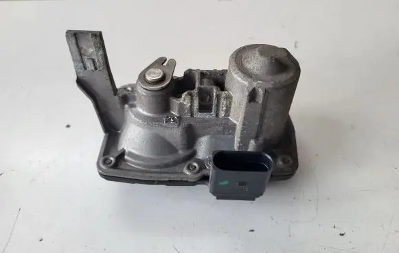 Volkswagen Tiguan Other engine bay part 51500204