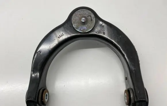 Jeep Grand Cherokee Front lower control arm/wishbone 68224234AA