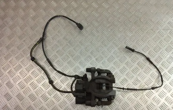 BMW X1 F48 F49 Rear brake caliper 6883028
