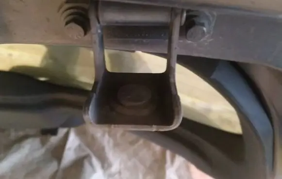 Renault Megane II Tailgate/trunk/boot hinge