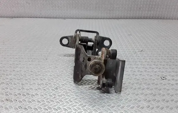 Mazda 5 Sliding door upper roller guide/hinge 