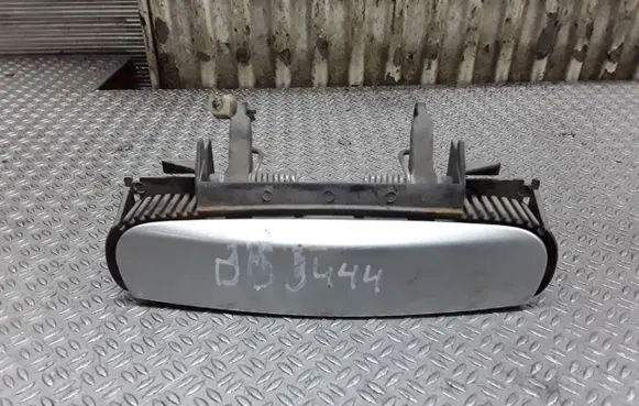 Audi A3 S3 A3 Sportback 8P Rear door exterior handle 4B0839885
