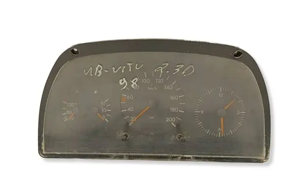 Mercedes-Benz Vito Viano W638 Speedometer (instrument cluster) 0005423001 110008850003