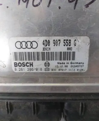 Audi A8 S8 D2 4D Engine control unit/module 4D0907558G 0261206018 26SA5727