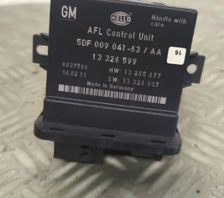 Opel Insignia A Light module LCM 13326599 5DF00904163 13285677