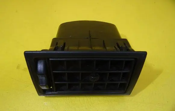 Volkswagen Golf II Dashboard side air vent grill/cover trim ZSB191819701B