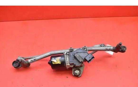 Alpine C2 Front wiper linkage and motor W000009215