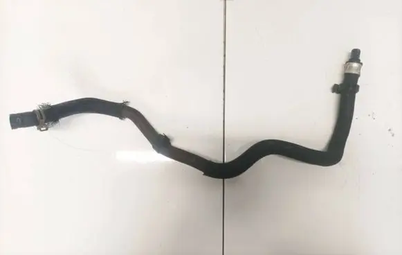 Peugeot 308 Engine coolant pipe/hose