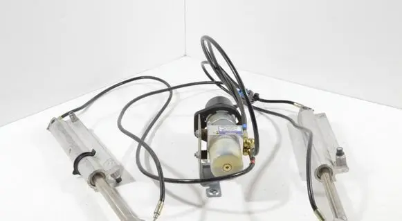 Porsche 911 996 Convertible roof hydraulic pump 99656130701