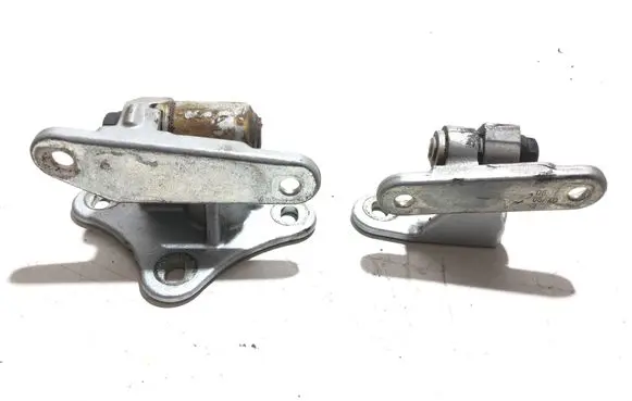 Mercedes-Benz ML W164 Front door hinge set 