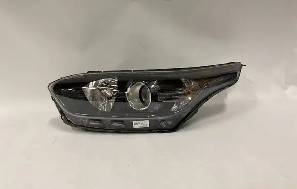 KIA Ceed Headlight/headlamp 92101J7051