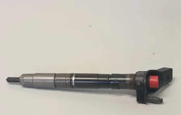Audi A6 S6 C6 4F Fuel injector 059130277AR