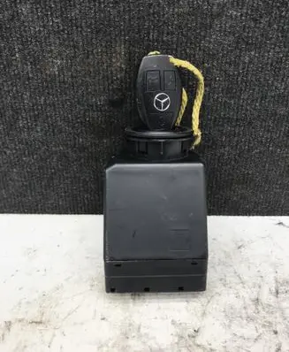 Mercedes-Benz Sprinter W906 Ignition lock A9069004100