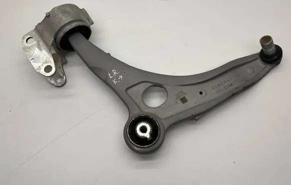 Land Rover Discovery Sport Front lower control arm/wishbone K8D23A053 K8D23A053BA
