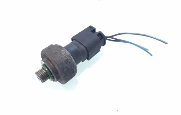 BMW 5 E60 E61 Air conditioning (A/C) pressure sensor 8370623 64538370623