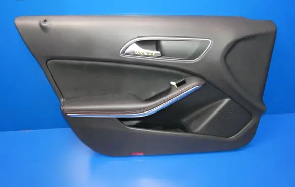 Mercedes-Benz GLA W156 Front door card panel trim