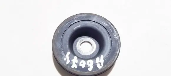 Toyota Yaris Coil spring mount 