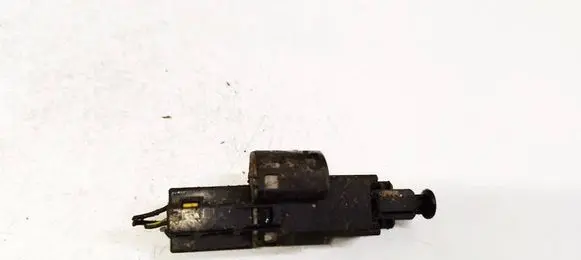 Opel Zafira A Brake pedal sensor switch 09132299