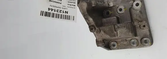 Porsche Panamera (970) Engine mounting bracket 948102225