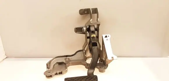 Audi A6 S6 C7 4G Brake pedal 4H1723140A 4G1723117