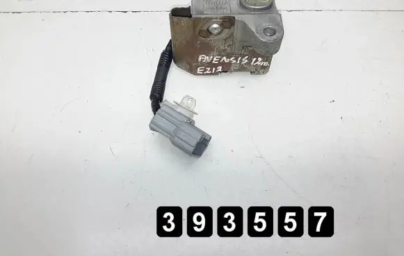 Steering wheel lock