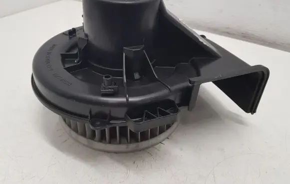 Volkswagen Polo V 6R Heater fan/blower 6R1819015