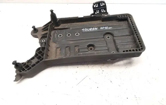 Volkswagen Touran III Battery box tray 5QF915331A 5QF915321