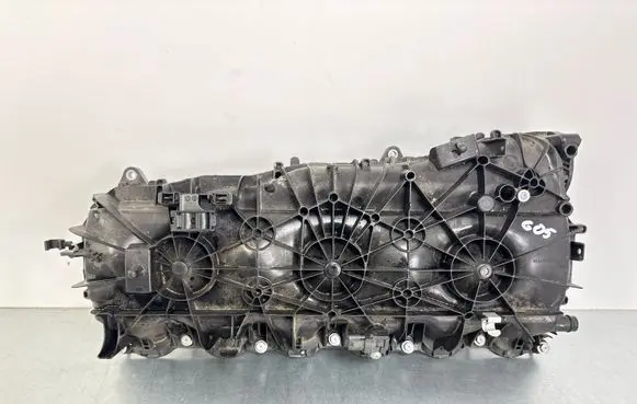 BMW X5 G05 Intake manifold 10543512