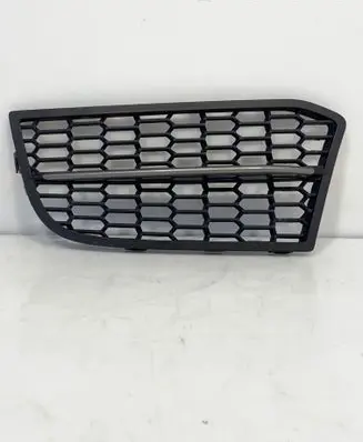 BMW 5 F10 F11 Front bumper lower grill 51118057617