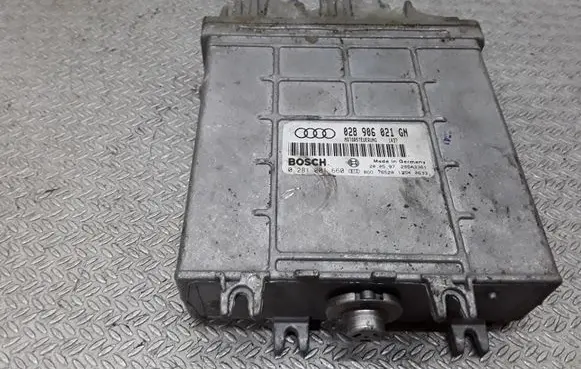 Audi A4 S4 B5 8D Engine control unit/module 028906021GN 0281001660