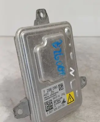 Headlight ballast module Xenon