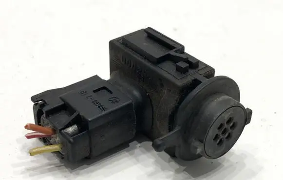 Mercedes-Benz GL X164 Interior temperature sensor 1698300272