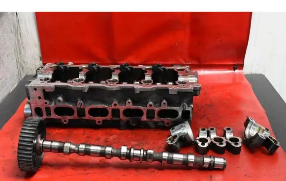 Hyundai Tucson JM Engine head 2211127900