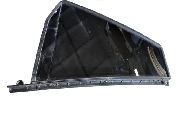 BMW 5 G30 G31 G38 Rear vent window glass 7387460 7336996 E000255