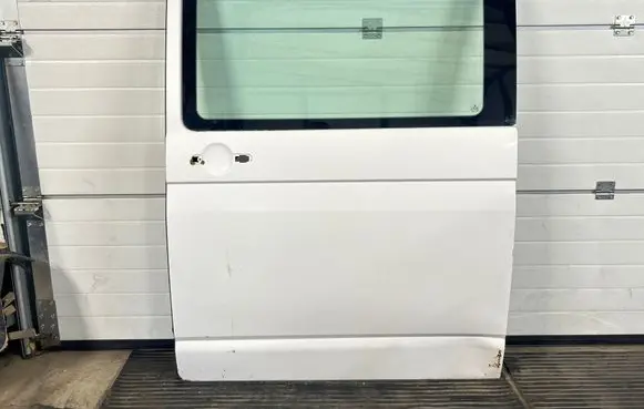 Volkswagen Transporter - Caravelle T5 Side sliding door DOT211M89AS2 E000191