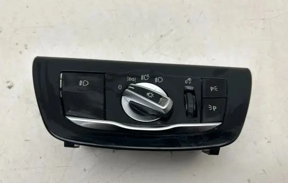 BMW 5 F10 F11 Light switch 6841881 1916407 18347910