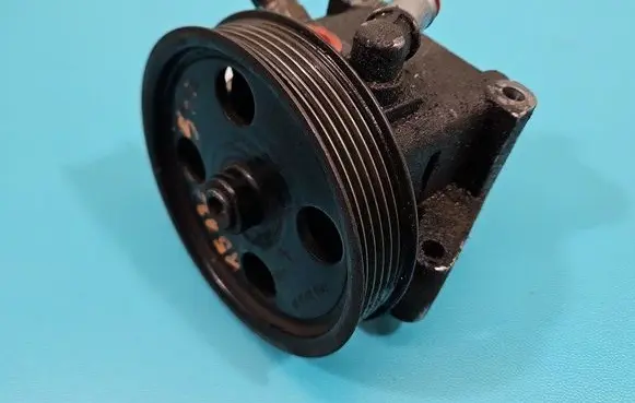 Ford Focus Power steering pump IMPRK1512527