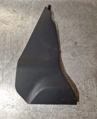 Suzuki SX4 Dashboard side end trim 7583179J0