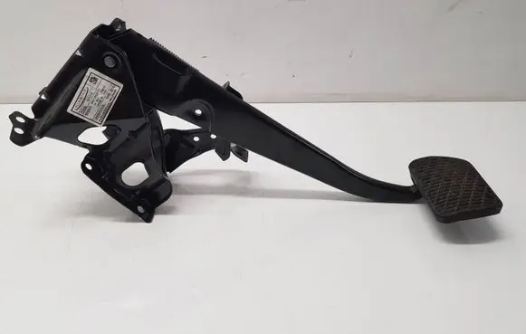 Mercedes-Benz Vito Viano W447 Brake pedal A4472900101
