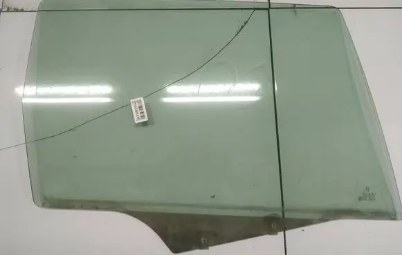 Peugeot 307 Rear door window glass AS2