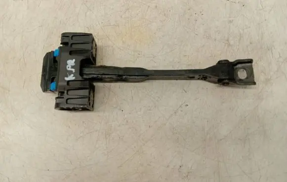 Audi A4 S4 B8 8K Front door check strap stopper 8K0837249C