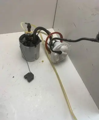 Volkswagen PASSAT B7 USA In-tank fuel pump 3AA919051L